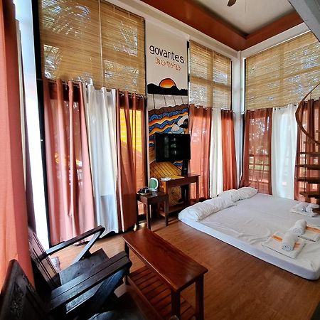 The Bistro House - Loft Unit - Vigan Apartamento Exterior foto