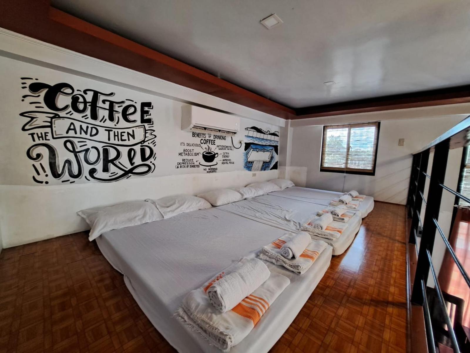The Bistro House - Loft Unit - Vigan Apartamento Exterior foto