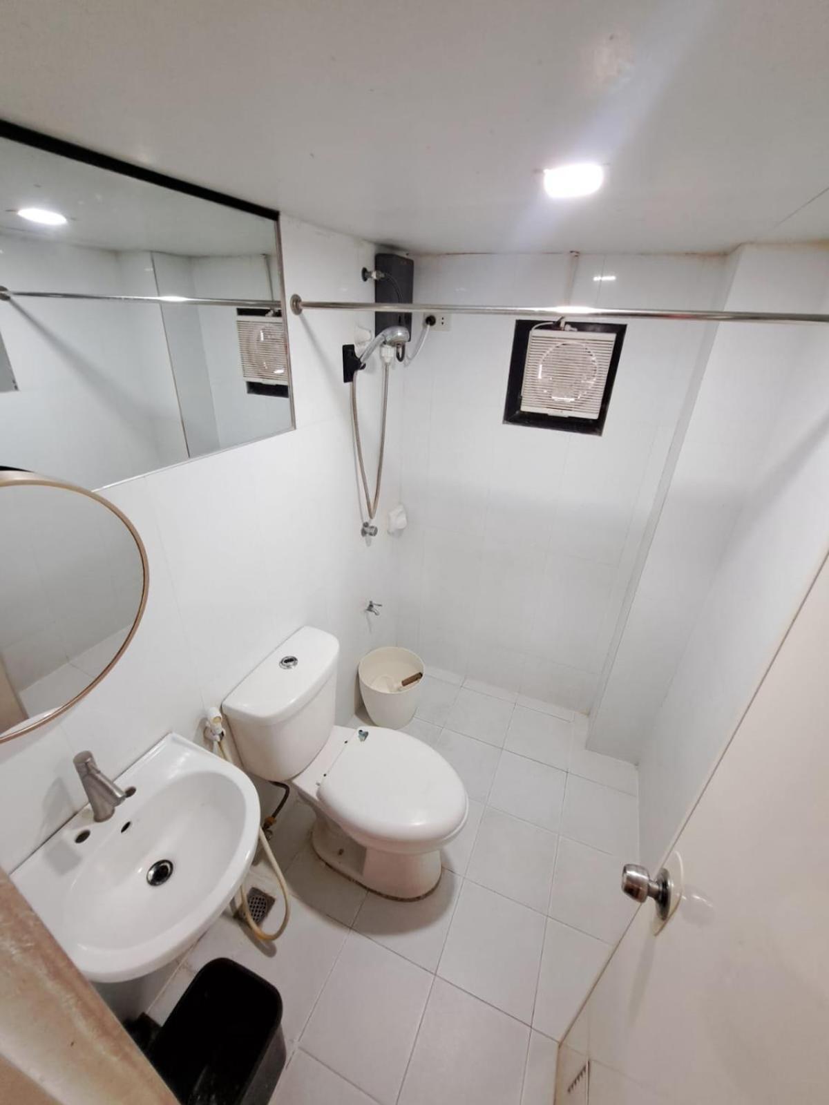 The Bistro House - Loft Unit - Vigan Apartamento Exterior foto